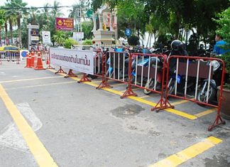 There are now spaces for 20 cars and 120 motorbikes in front of and behind the Pattaya Police Beach Road station.